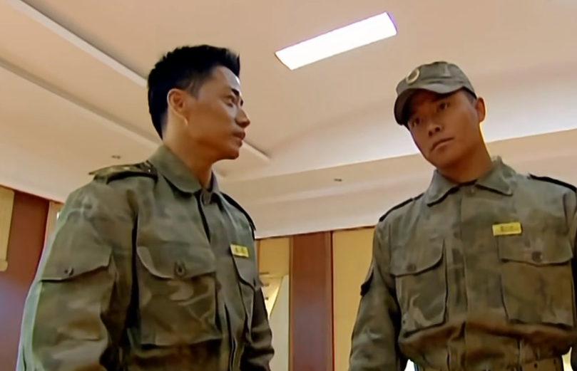 《士兵突击》:同样是难带的兵,为何袁朗第一次选择了吴哲,却放弃了