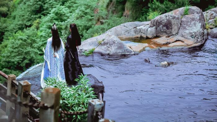 陈情令|金鹰奖名单公布，《陈情令》再次失之交臂，粉丝：专心公益