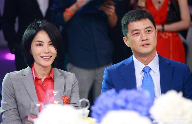 王菲|李亚鹏，他的那些做法，确实能打动周迅与王菲这样的女人