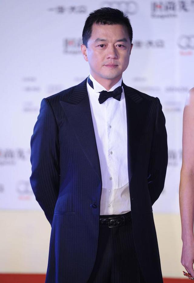 王菲|李亚鹏，他的那些做法，确实能打动周迅与王菲这样的女人