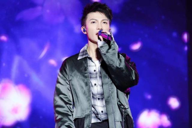 周深|6年前被那英抛弃，被骂“人妖”，今技压全场，一举夺冠