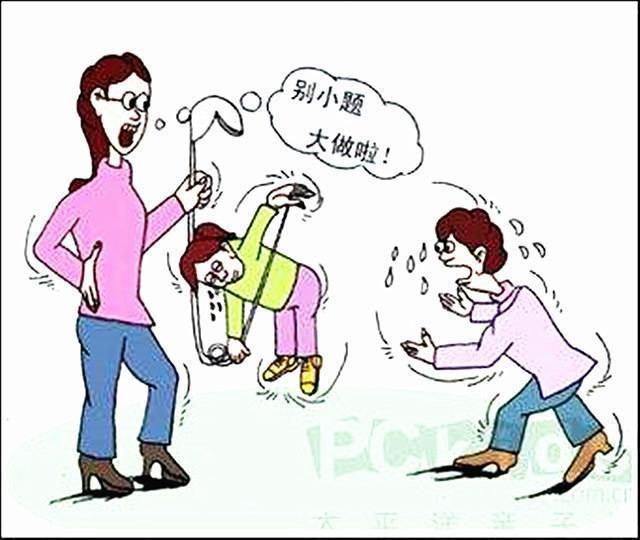 男子用衣架暴打3女童哭叫声令人心碎更令人心碎的是打人原因