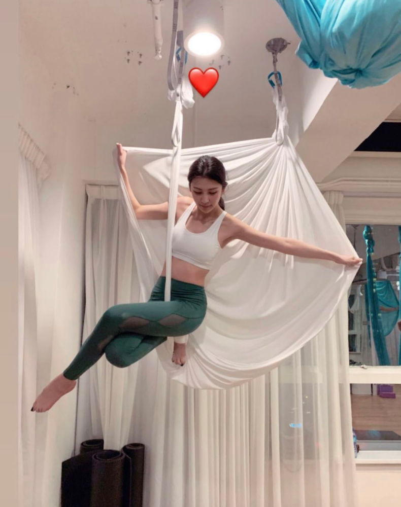 tvb|TVB宣布封闭两日，香港24岁歌手确诊，台前幕后近百人要接受检测