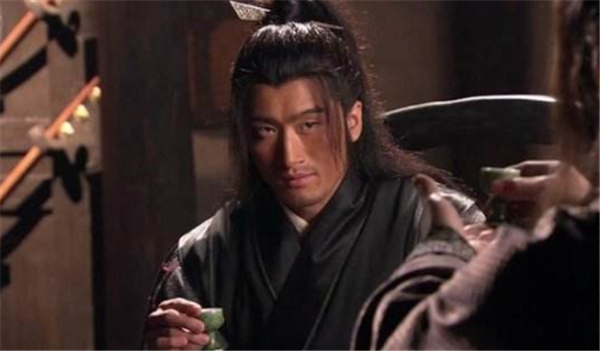 梁山好汉|梁山上唯一不会喝酒的好汉，武功高强却不得重用，排名简直是羞辱