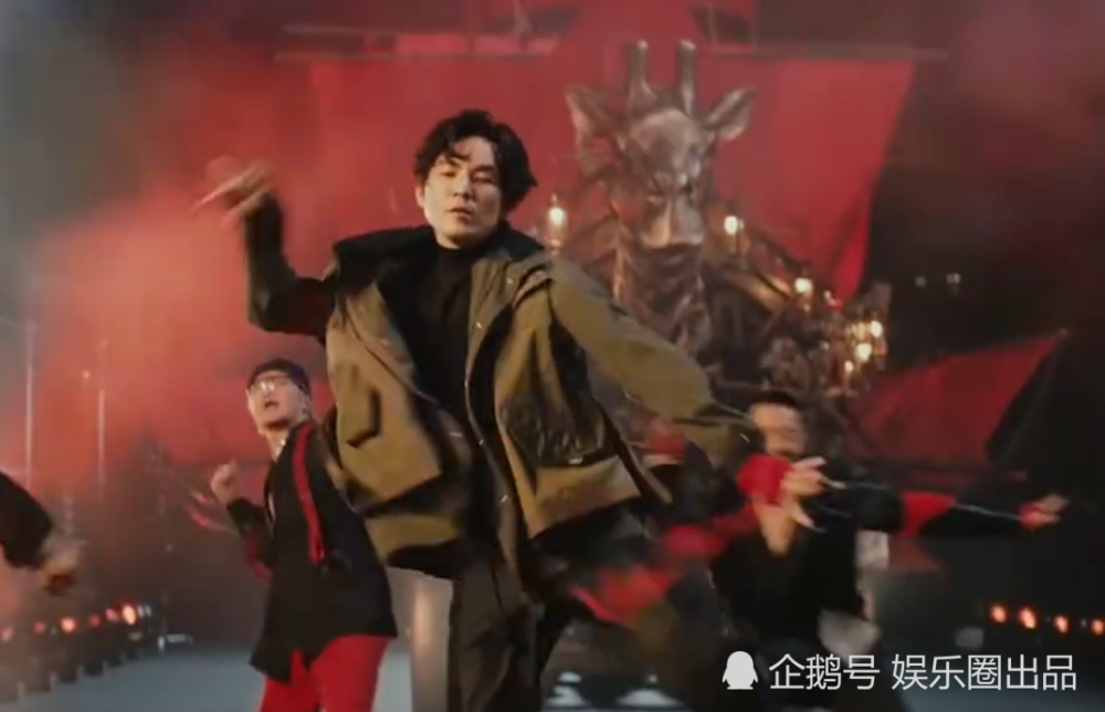 张艺兴|街舞3队长大秀，张艺兴卡点准，王嘉尔技能多，钟汉良让人担心