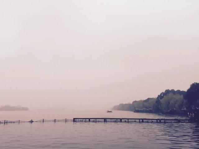 苏轼|苏轼最超然的诗，眺望眼前美景，道出千古名句，至今流传，太经典