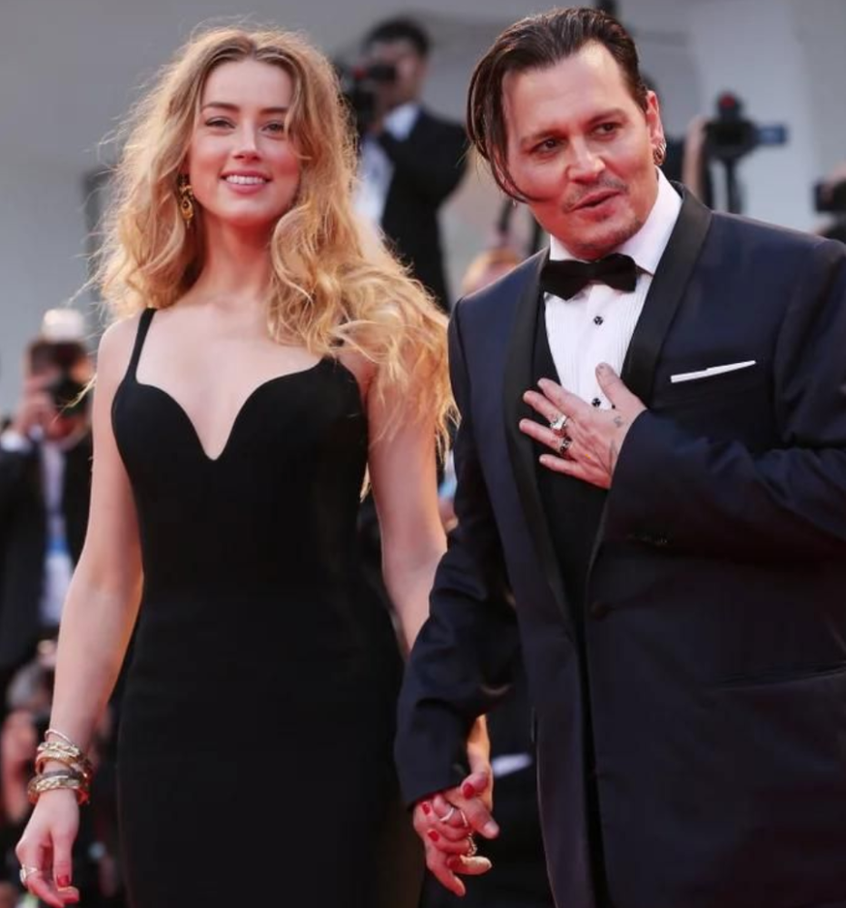 艾梅柏·希尔德|家暴、出轨、吸毒，真没想到，他俩离婚三年后剧情还能反转！