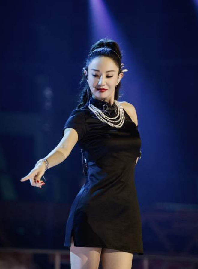 郑希怡|把宁静当女儿、拒绝蓝盈莹撒娇，郑希怡凭什么轻松赢三场？