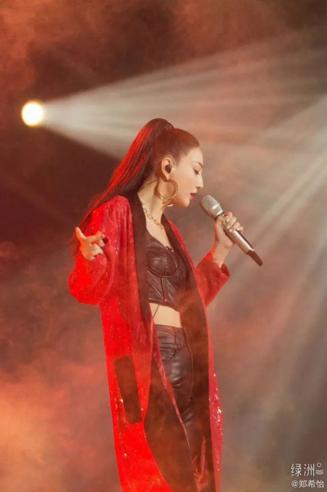 郑希怡|把宁静当女儿、拒绝蓝盈莹撒娇，郑希怡凭什么轻松赢三场？