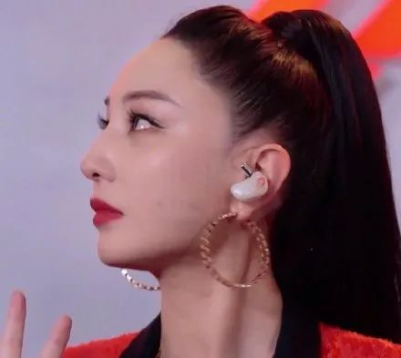 郑希怡|把宁静当女儿、拒绝蓝盈莹撒娇，郑希怡凭什么轻松赢三场？