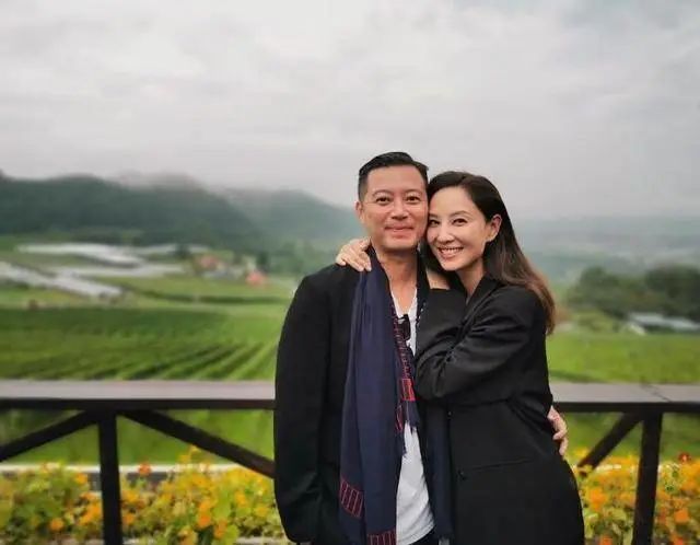 郑希怡|把宁静当女儿、拒绝蓝盈莹撒娇，郑希怡凭什么轻松赢三场？