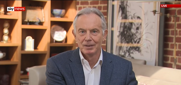 美国_时政|汤姆·麦克塔格：世界现在开始可怜美国了吗？