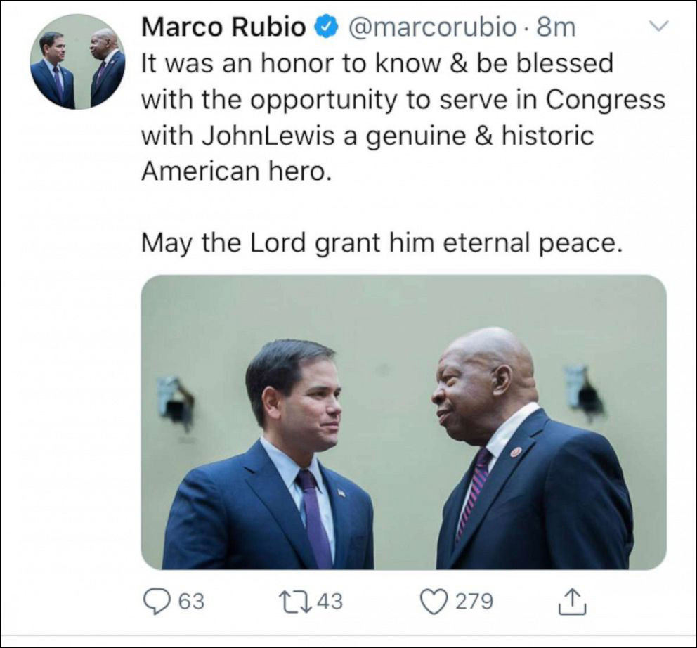 约翰·刘易斯|美国“民权运动英雄”去世，美国反华议员发表哀悼时糗大了