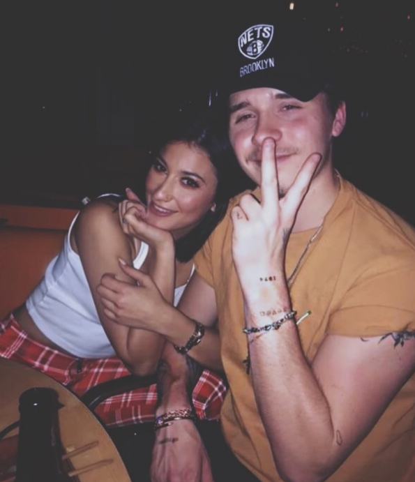 布鲁克林·贝克汉姆|布鲁克林前女友劝尼古拉慎重结婚，怒批大布幼稚一个月换一次女友