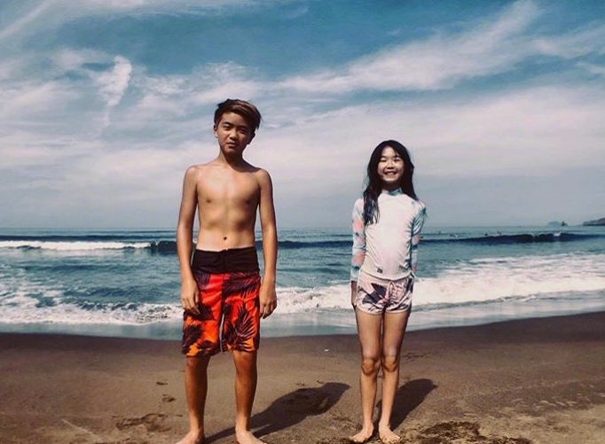 曹格|曹格女儿整容式成长，大长腿小蛮腰，果然遗传了妈妈的优秀基因