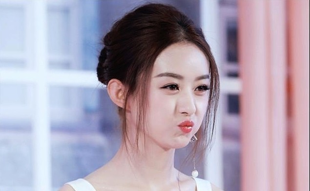 杨幂|女神超萌瞬间，杨幂：俏皮，景甜：真甜，鞠婧祎：我恋爱了！