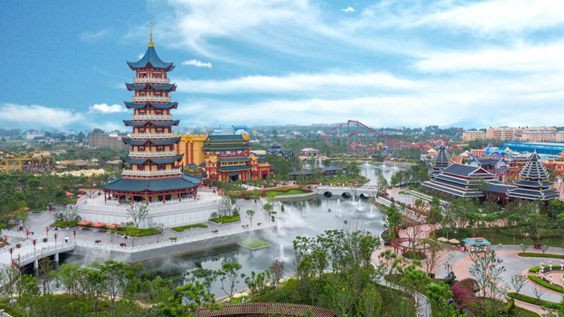 绵阳方特东方神画主题乐园由华强方特集团和江油市人民政府共同投资