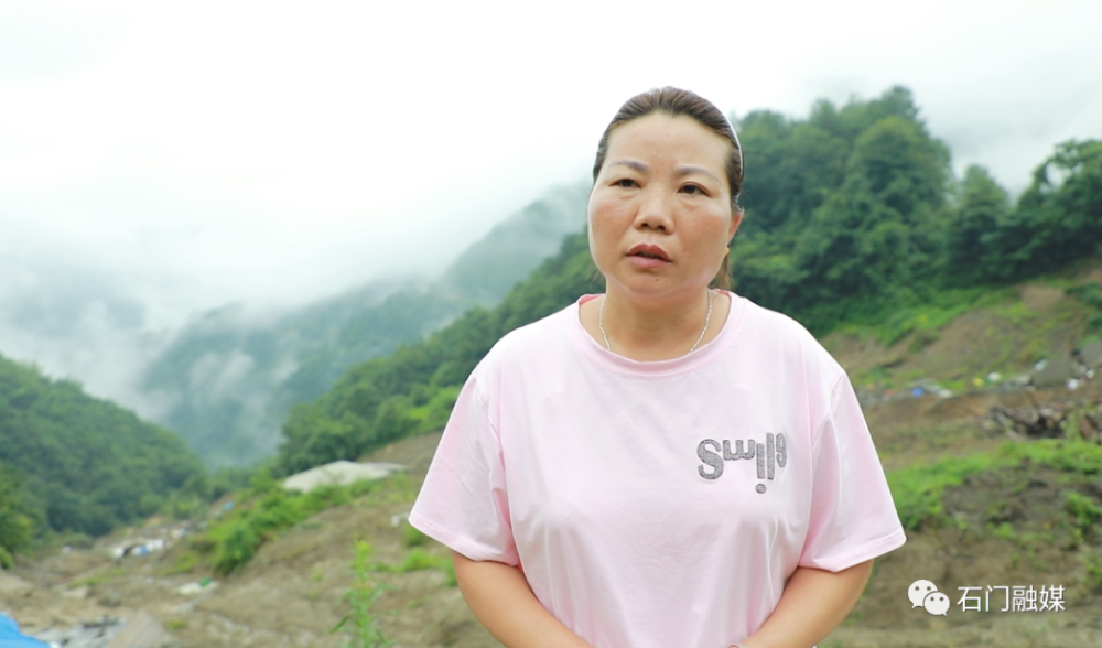 山体滑坡石门这位村妇女主任放弃自家近400头生猪只为了