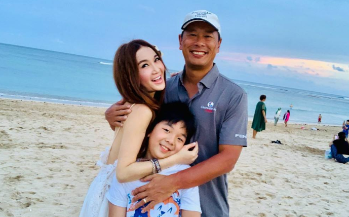 李玟|突喊心碎被传豪门婚变？国民女神沉默5天，14字自曝婚姻状况！