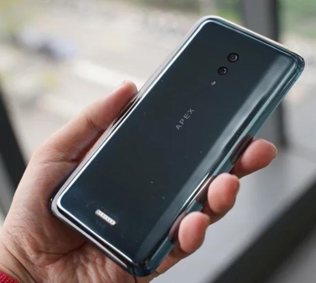 vivo确认旗下120w充电技术,将率先用在8月推出的iqoo品牌手机