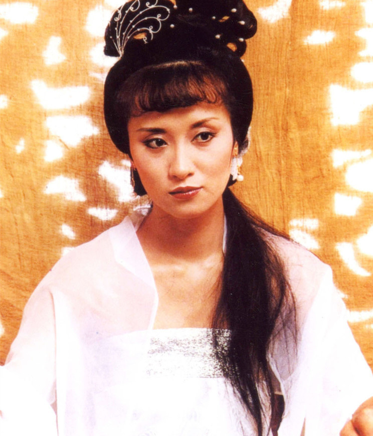 冯淬帆|75岁冯淬帆近照秃顶严重，自认性格孤僻，分手汪明荃后单身至今