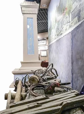 人民英雄纪念碑|1953年七千人39天运送了人民英雄纪念碑到达北京