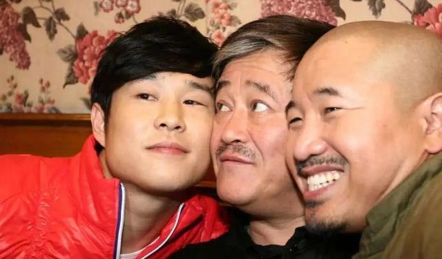 王小利|从王小利停演事件，看国内三大“喜剧社团”现状