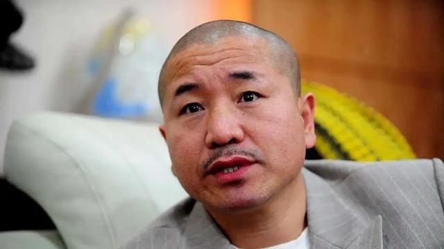 王小利|从王小利停演事件，看国内三大“喜剧社团”现状