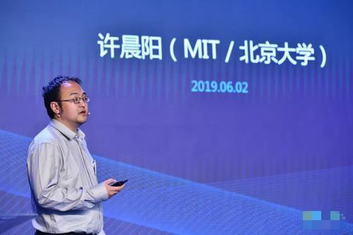 北大天才回国六年后又赴美 临行前留下的三句话 令人深思 腾讯新闻