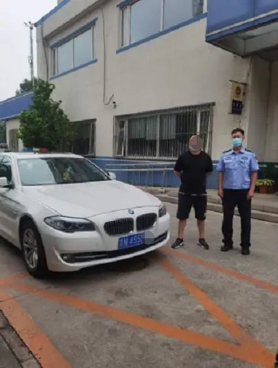 北京|车牌倒挂，道路逆行，你们当北京的大马路是自己家的呢？