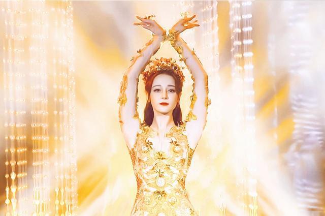 金鹰女神|2020金鹰女神评选马上出炉，郑爽杨紫被提名，而她紧随其后