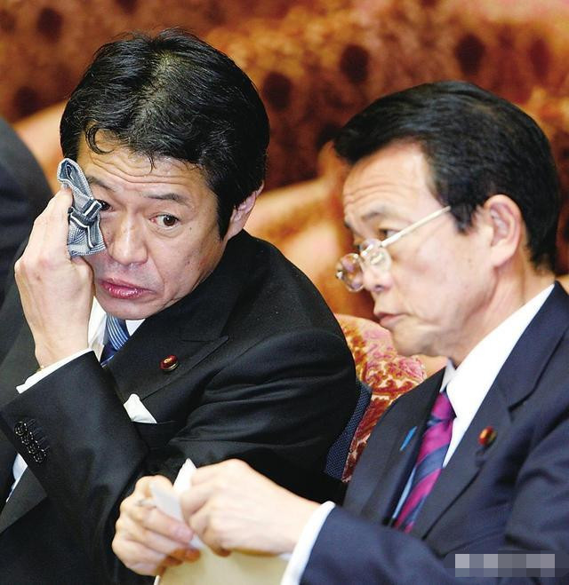 当首相不到一年就下台 麻生太郎为何成日本 短命首相 腾讯新闻