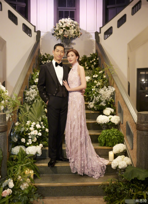 林志玲|Akira曝婚后生活，下厨宠妻花样多，林志玲高情商称赞太甜蜜