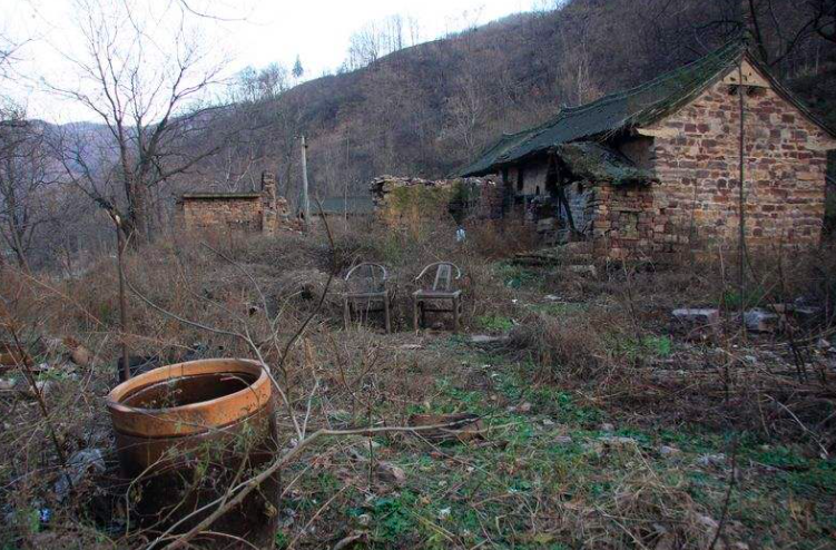 妇女|唐代诗人为农家妇女写下一诗，通篇都是大白话，却发人深思