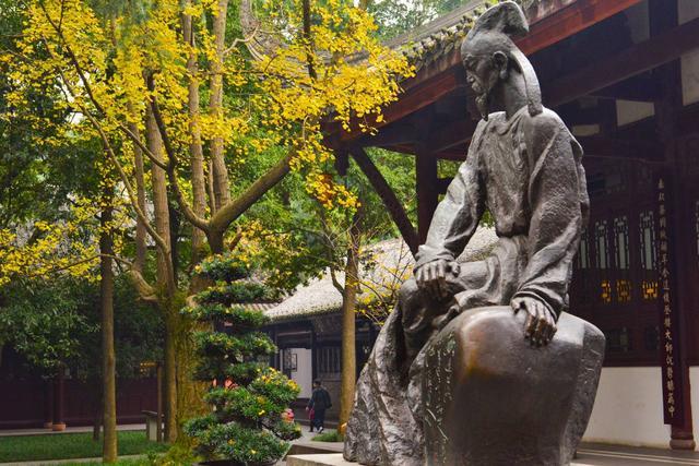 诗圣|杜甫为什么是“诗圣”？只需要3首诗，看出杜甫的伟大人格！