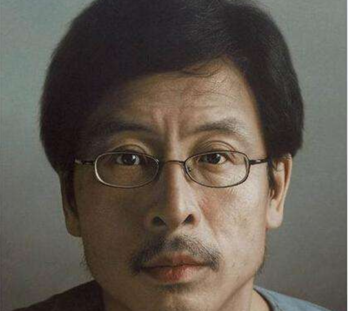 冷军|冷军画了两个发动机，为何横的卖198万，竖的却卖出1879万天价？