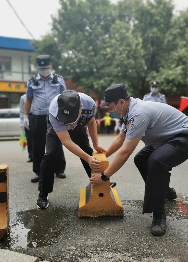 中考|海淀民警全力护航书写“中考”合格答卷