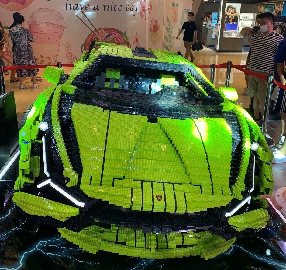 积木高端玩家的大玩具乐高34复刻荧光绿兰博基尼