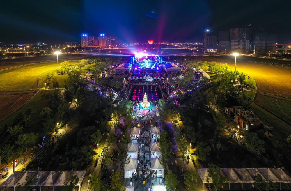 "炫动沈北"啤酒节文化嘉年华点燃夏日激情