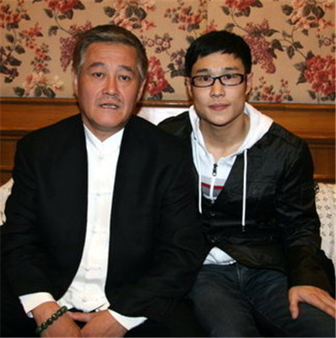 小沈阳|如日中天的小沈阳，为何和赵本山分道扬镳？王小利路在何方？