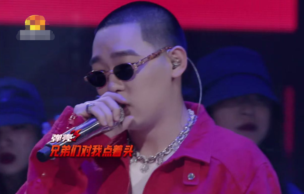 说唱听我的导师公演四组制作人火力全开小鬼表现非常惊艳