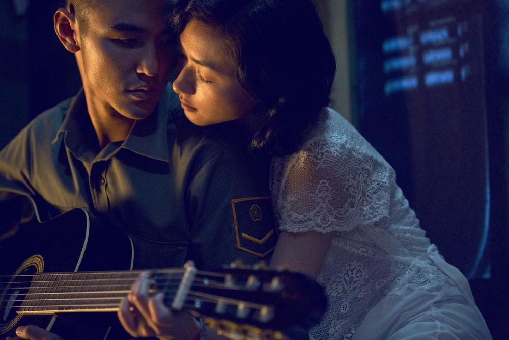 万茜|万茜资源有多好？搭档全是男神，秦汉胡歌陈坤孙红雷朱亚文佟大为