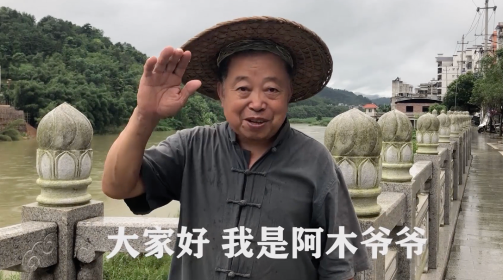 李子柒|“男版李子柒”爆红外网，狂揽百万关注：这是什么中国功夫？