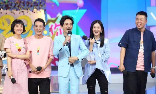 谢娜|谢娜与贾玲搞笑风格相似，为什么贾玲讨喜，谢娜却总是挨骂？