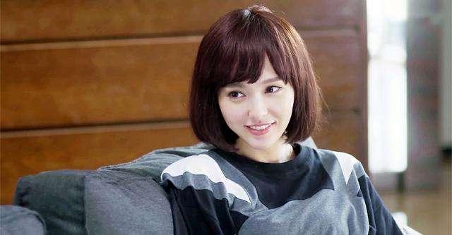 罗晋|罗晋与唐嫣婚变？罗晋和助理状态暧昧，挽手摸头，走张丹峰老路？