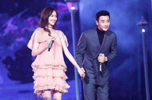 罗晋|罗晋与唐嫣婚变？罗晋和助理状态暧昧，挽手摸头，走张丹峰老路？