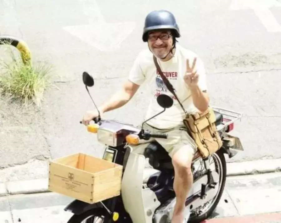 李宗盛|62岁李宗盛孤独庆生：“我终于放下了你，你却留我独自白头”