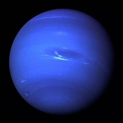 海王星|海王星的天空之色是什么？