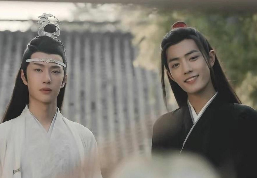 陈情令|陈情令无缘金鹰奖，肖战再失机会，网友：金奖银奖不如网友的夸奖