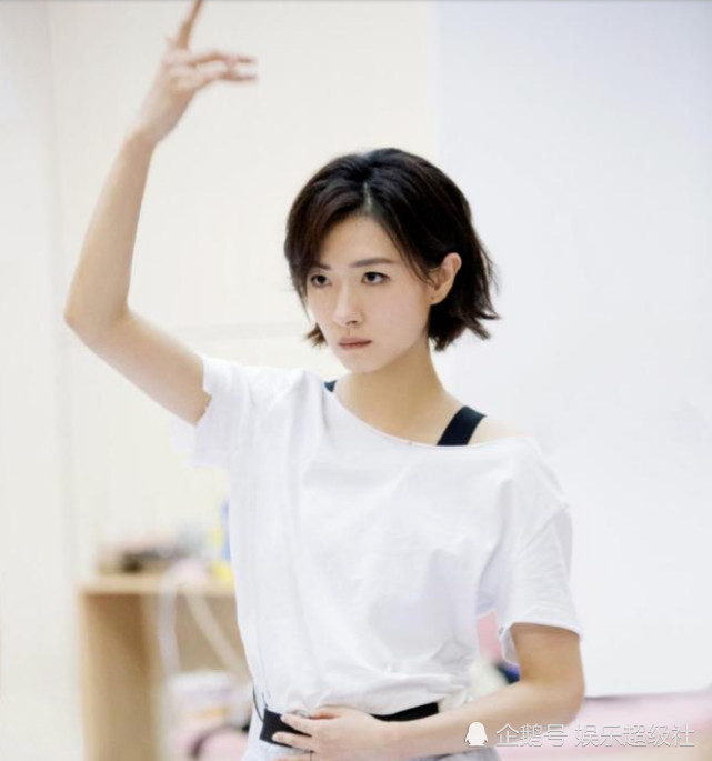 乘风破浪的姐姐|《乘风破浪的姐姐》：从人气王到“恶人榜”，万茜究竟做错了什么？